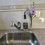 Cozy 15 Min Amsterdam Haarlem Zandvoort Сasa de vacaciones Zwanenburg